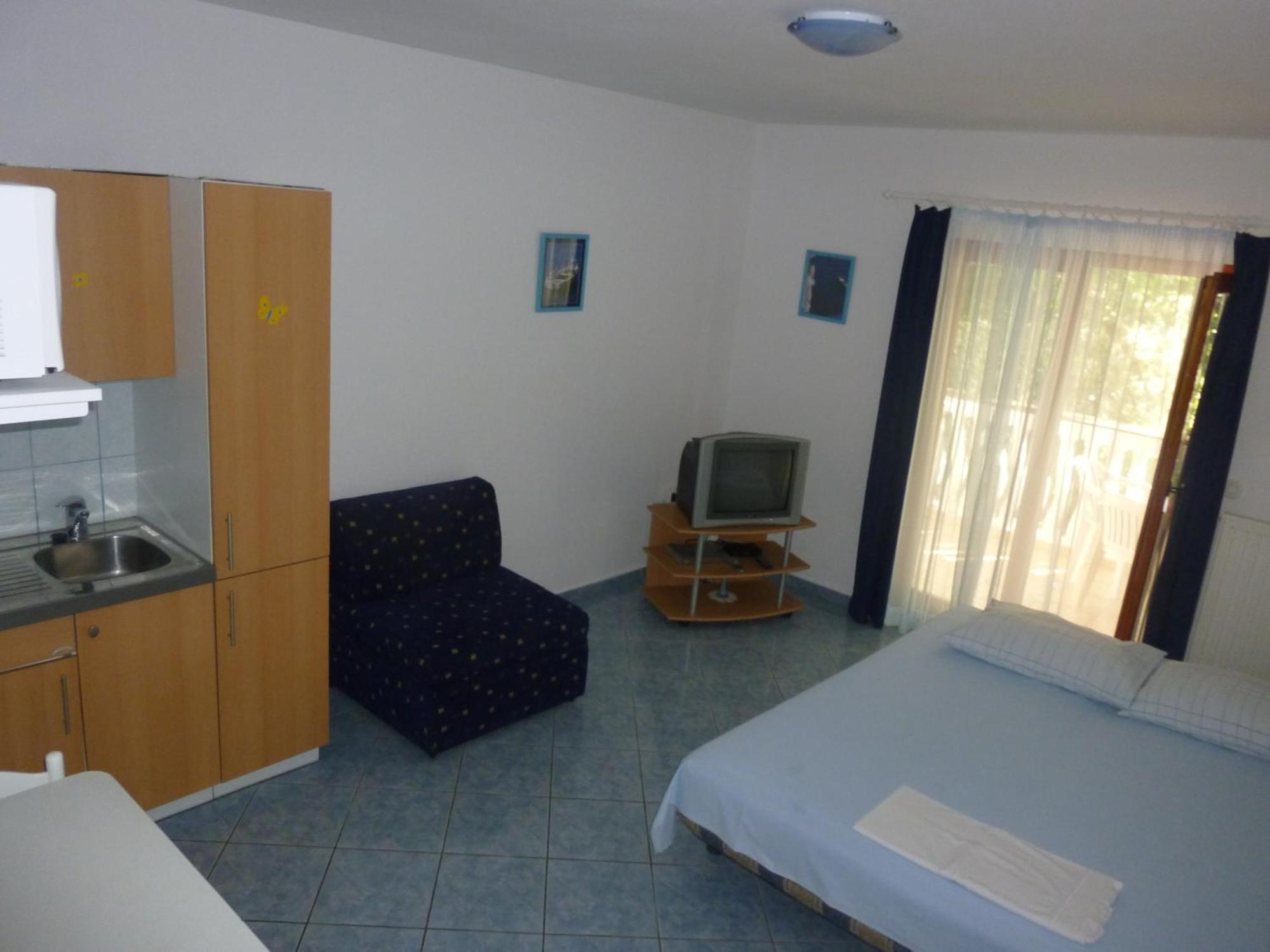 Apartmani Maver Свети свети Филип и Яков Стая снимка