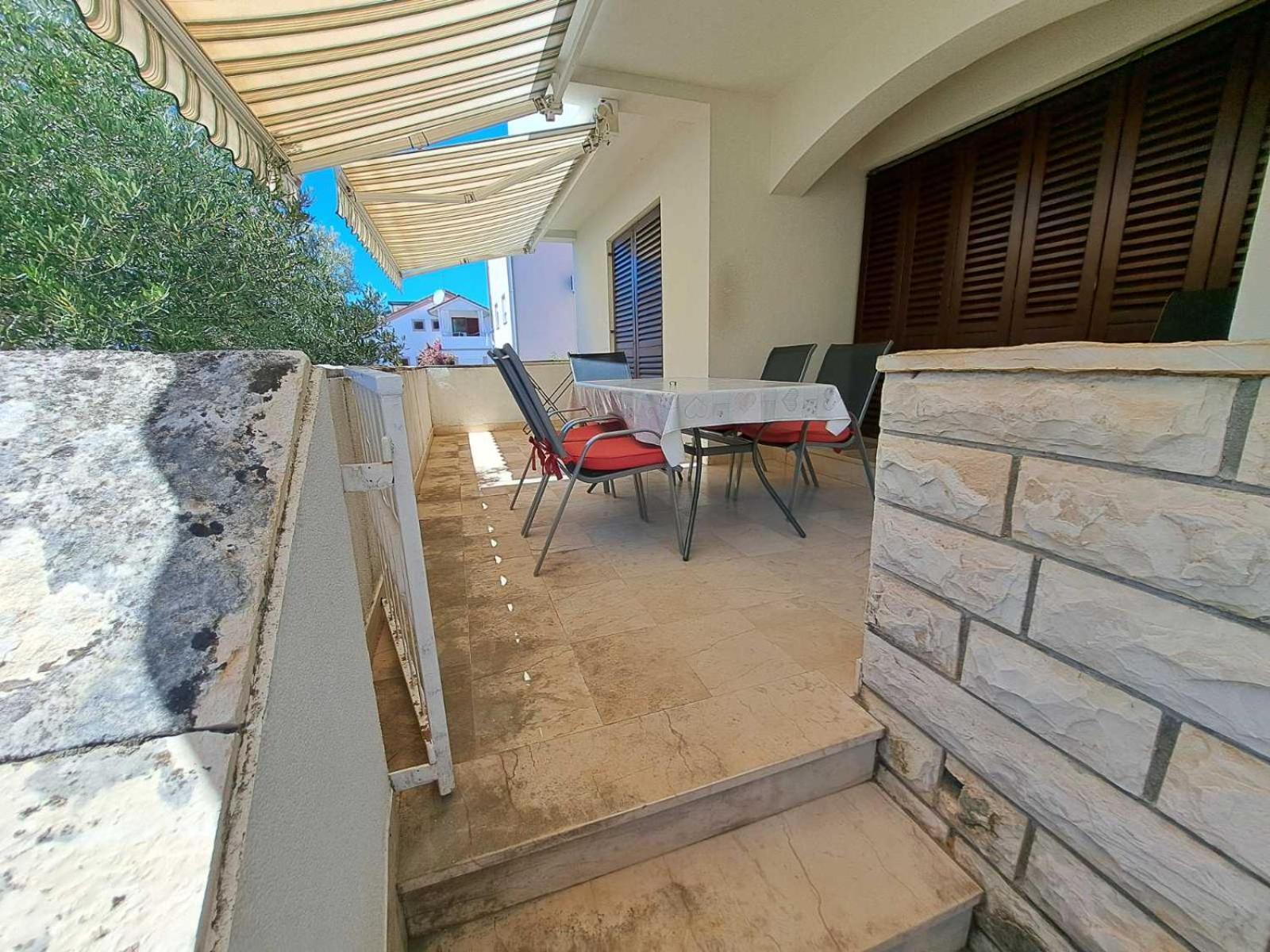 Apartmani Maver Свети свети Филип и Яков Екстериор снимка